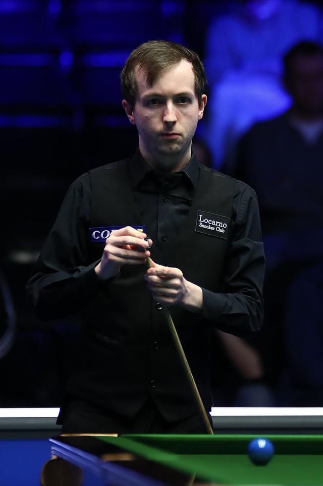 战中脱颖而 战中脱颖而