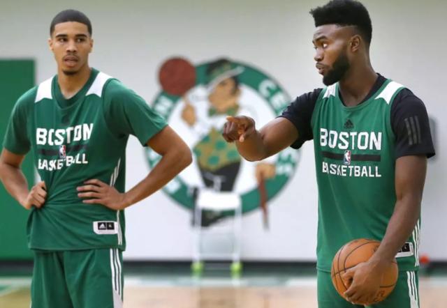 天然引发争 天然引发争